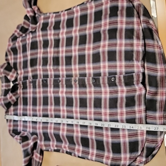 Treasure & Bond Size XS Black, Blue, White & Burgundy Plaid "Boyfriend" Flannel - Picture 8 of 12